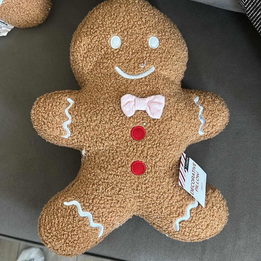 Gingerbread pillows - Picture 2 of 4
